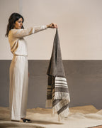 AUREA 255: Chal de Lana y Alpaca