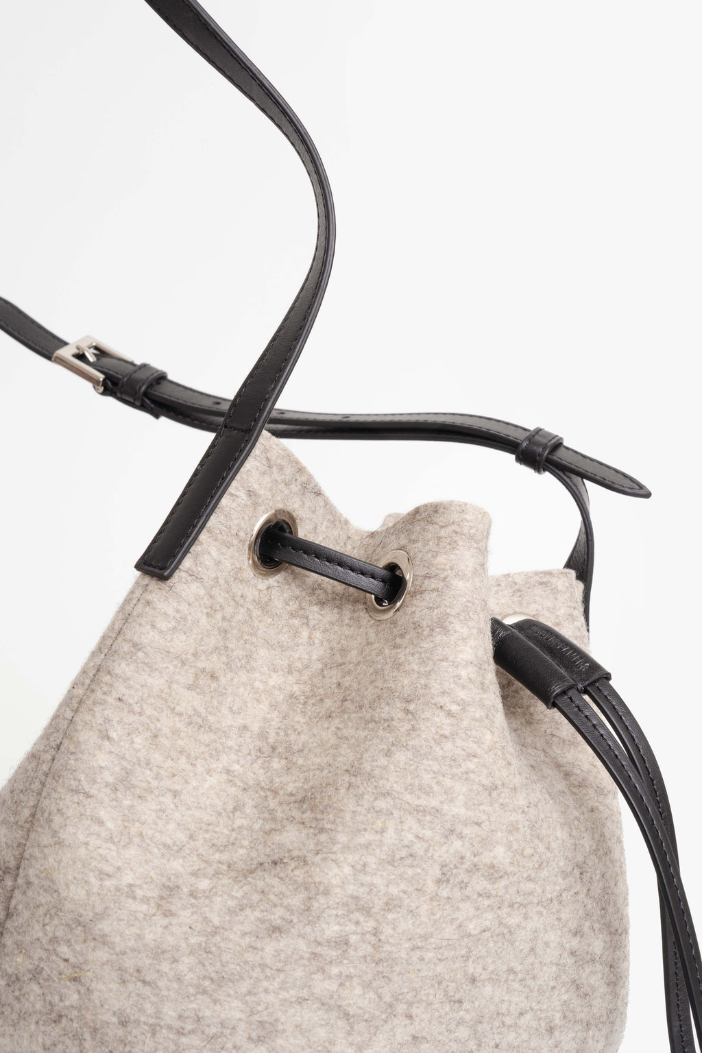BOLSO: TALES