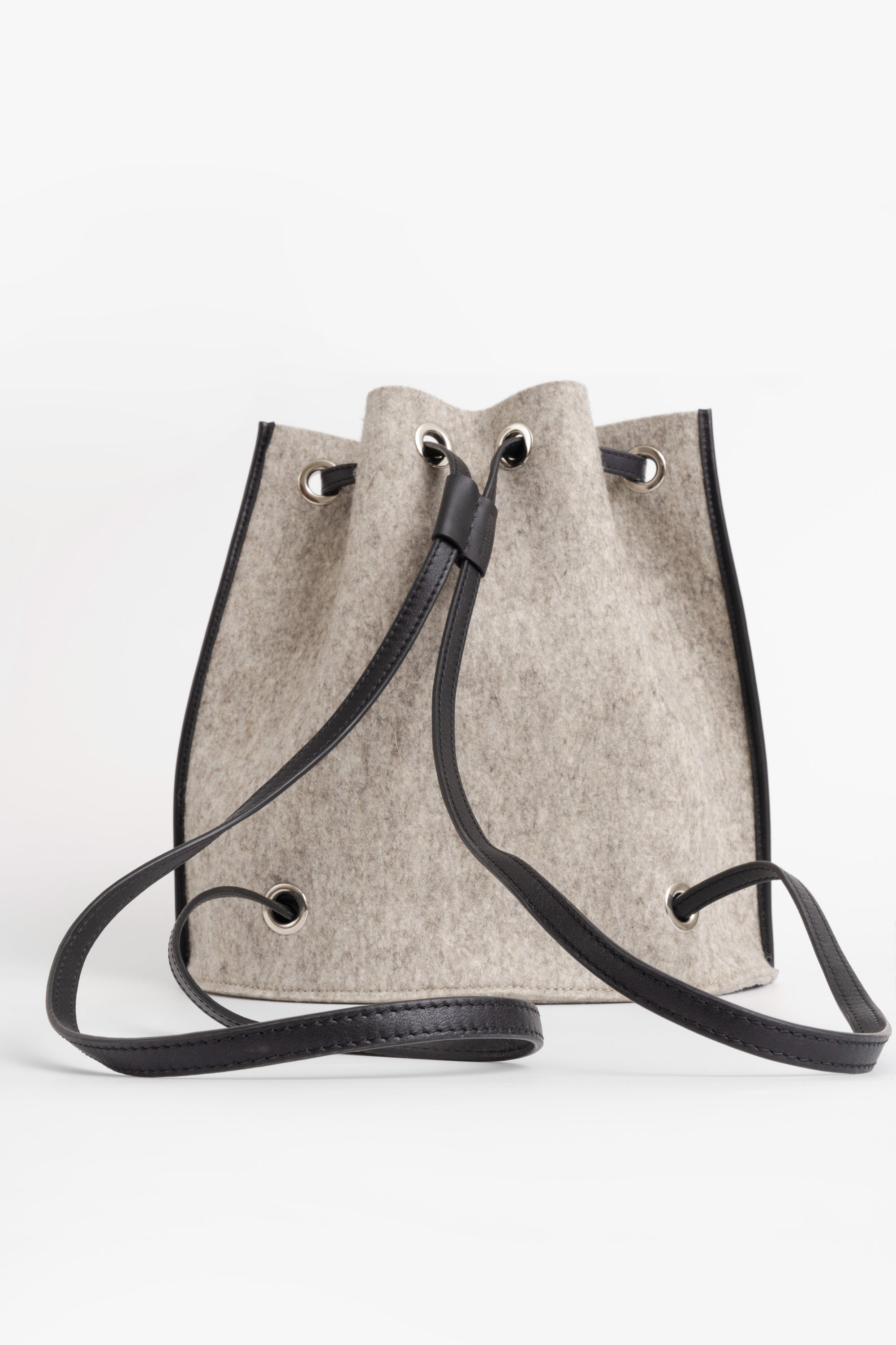 MOCHILA: MINDS