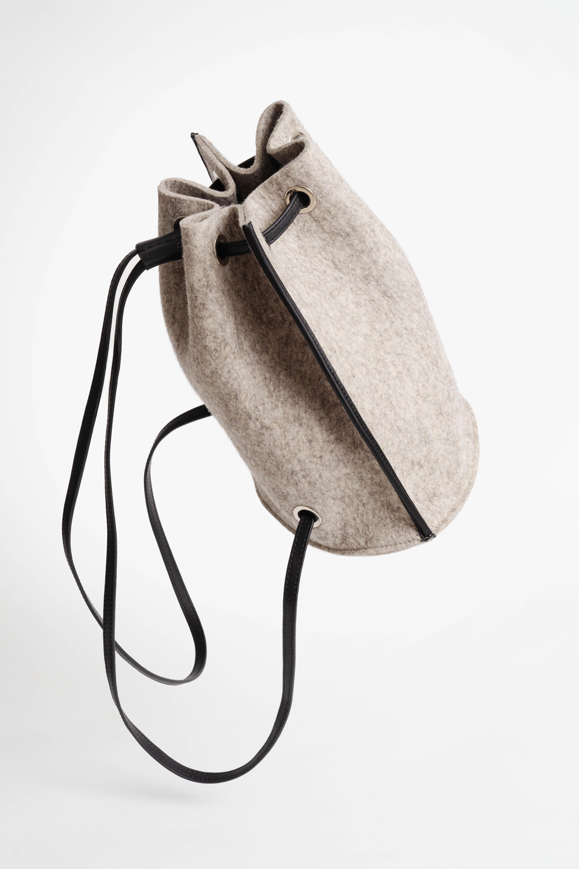 MOCHILA: MINDS