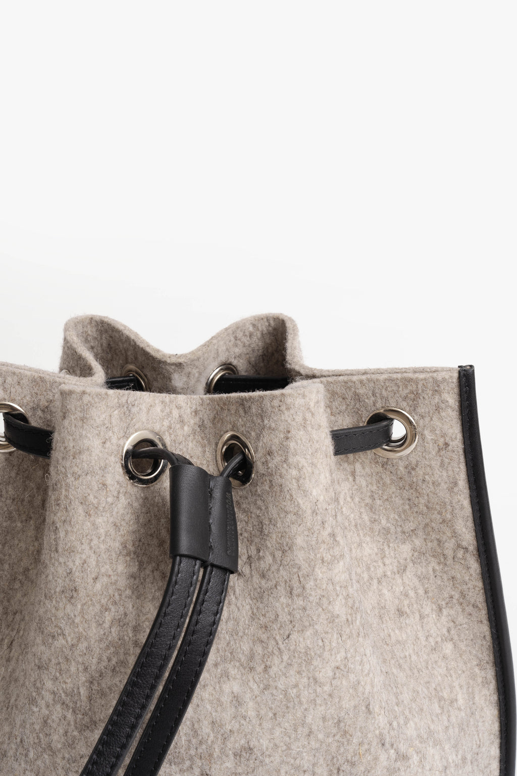 MOCHILA: MINDS