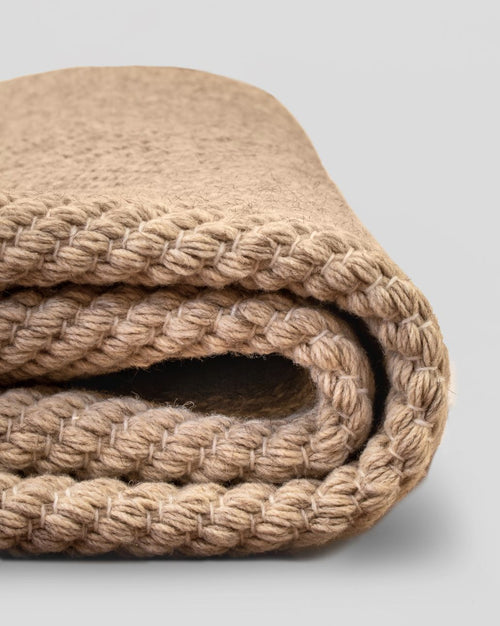 ALFOMBRA LANA AUTÓCTONA:  GUIRRA